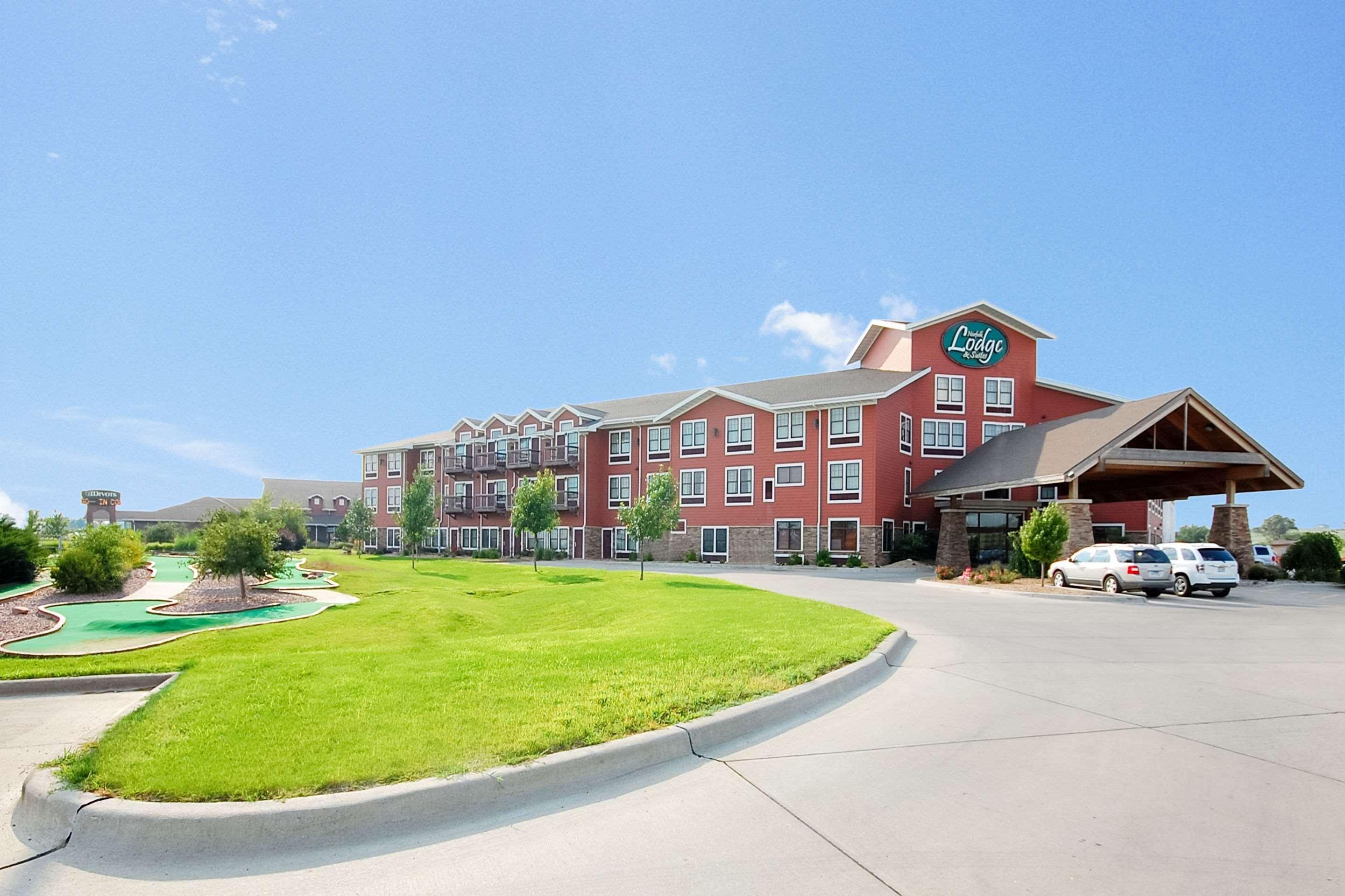 Norfolk Lodge & Suites, Ascend Hotel Collection Exterior photo
